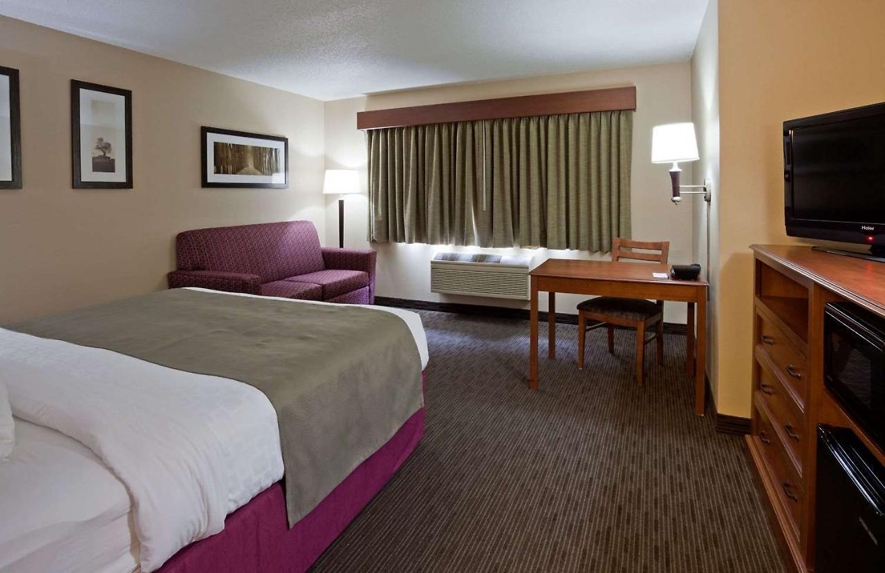 Americinn By Wyndham Duluth South Black Woods Event Center Proctor Екстериор снимка