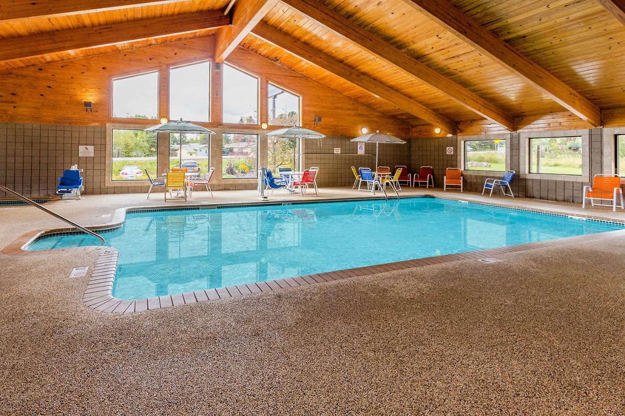Americinn By Wyndham Duluth South Black Woods Event Center Proctor Екстериор снимка