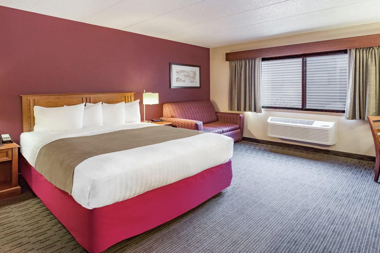 Americinn By Wyndham Duluth South Black Woods Event Center Proctor Екстериор снимка