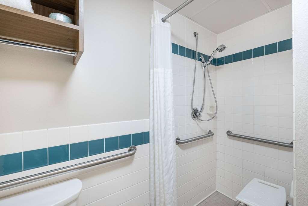 Americinn By Wyndham Duluth South Black Woods Event Center Proctor Екстериор снимка
