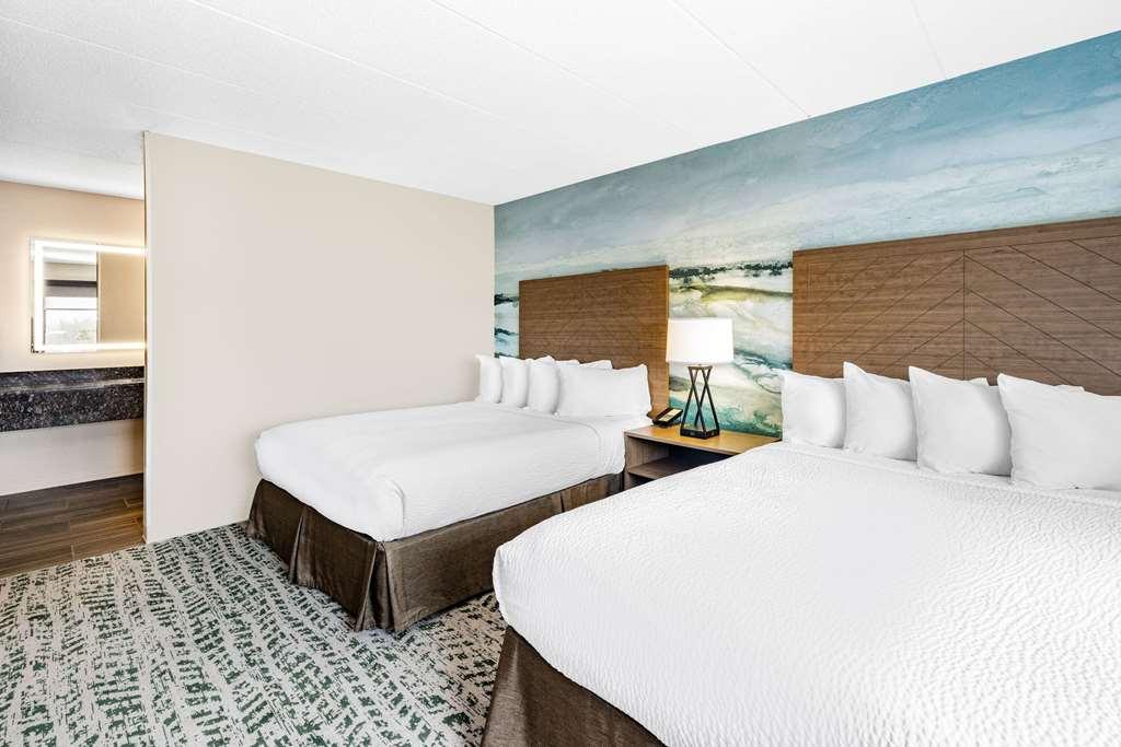 Americinn By Wyndham Duluth South Black Woods Event Center Proctor Стая снимка