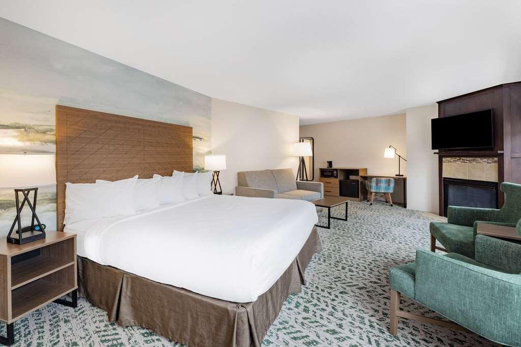 Americinn By Wyndham Duluth South Black Woods Event Center Proctor Стая снимка