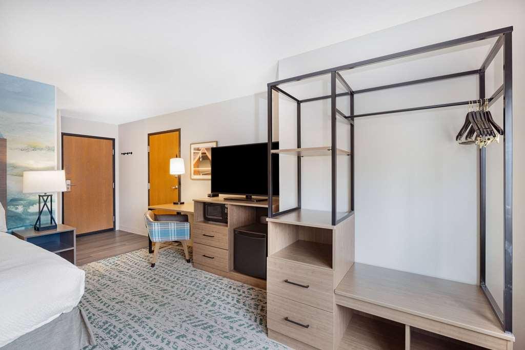 Americinn By Wyndham Duluth South Black Woods Event Center Proctor Стая снимка