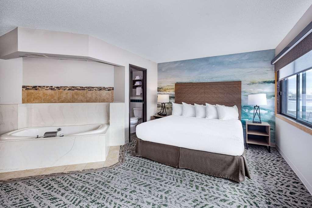 Americinn By Wyndham Duluth South Black Woods Event Center Proctor Стая снимка